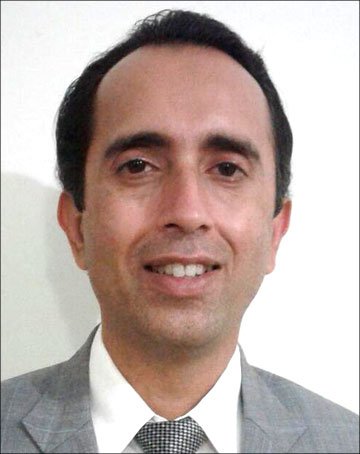 individuak-doctor-dr-ashfaq